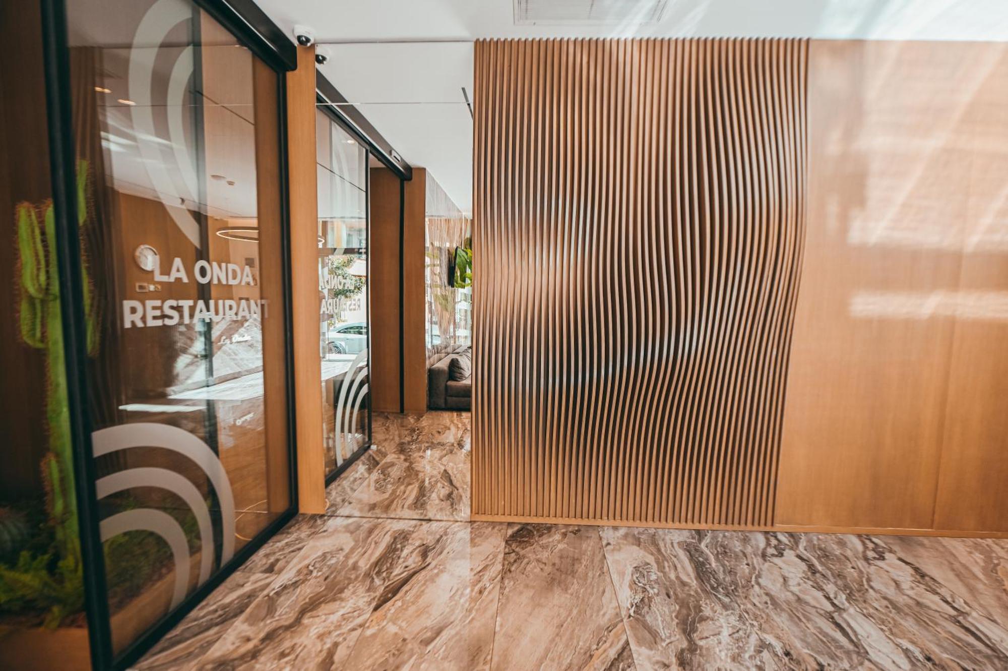 La Onda Hotel Durrës 外观 照片