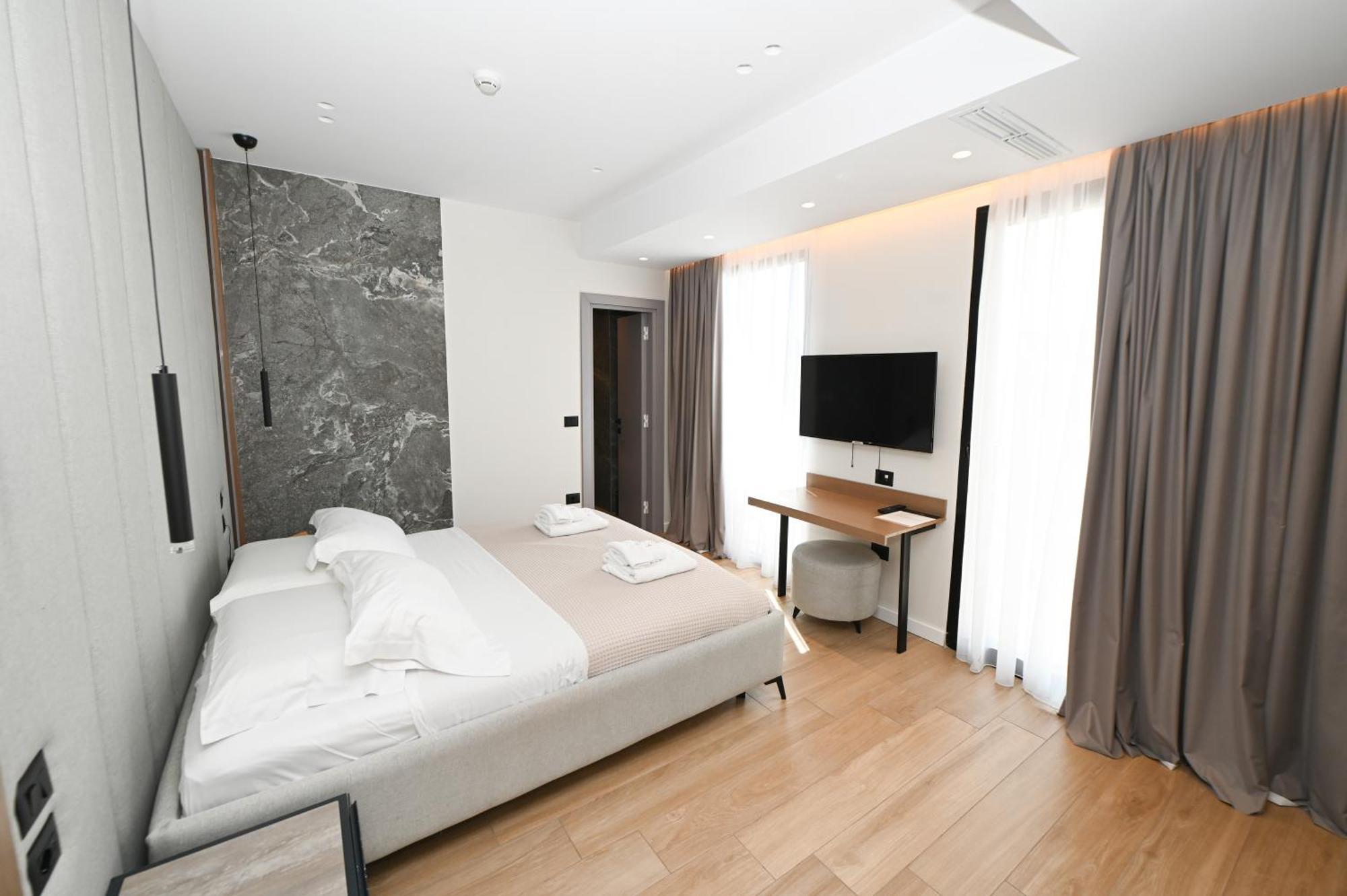La Onda Hotel Durrës 外观 照片